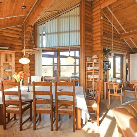 Cozy Home In Vinderup With Sauna
