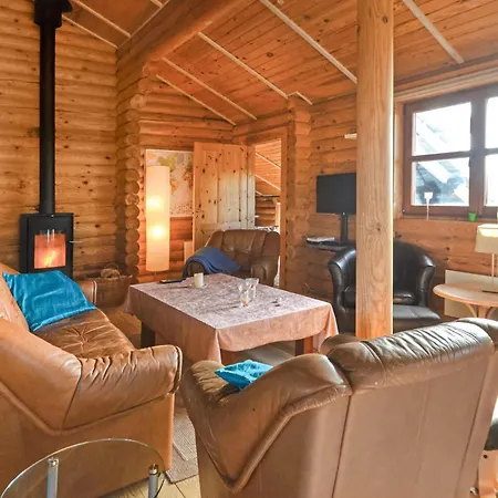 Cozy Home In Vinderup With Sauna *